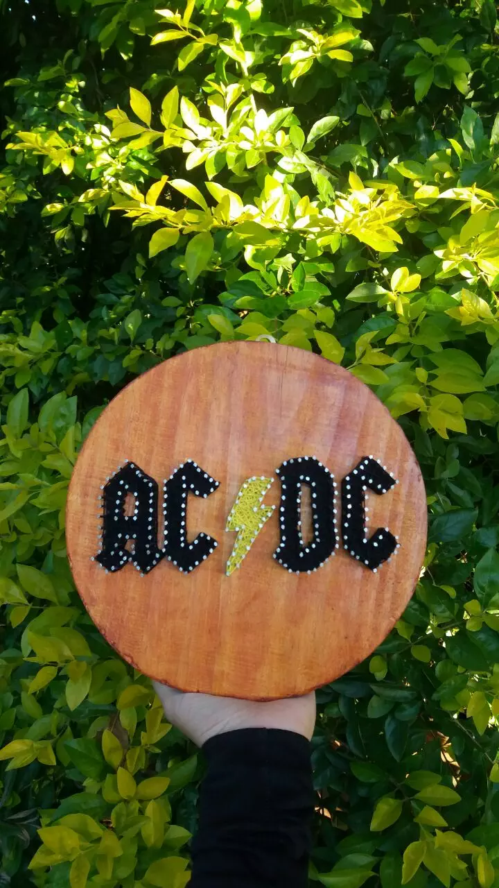 hilorama AC-DC